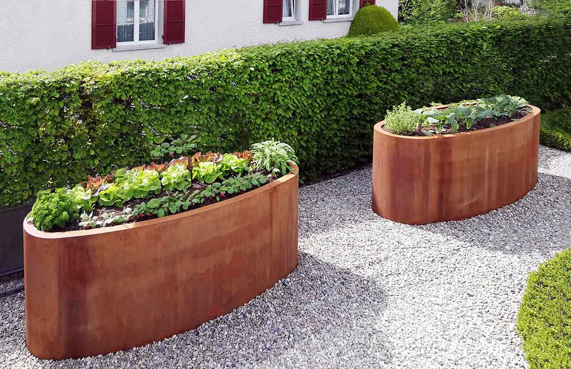 pflanzgefaess-oval-corten-rost